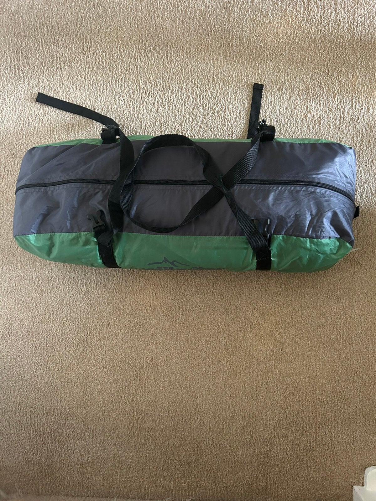Redwood Capre 200 tunneltent plus Yosemite koepeltent, Ophalen, Gebruikt