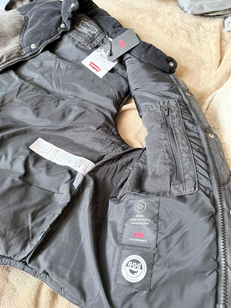 (Nieuw)Levi’s bodywarmer heren, Kleding | Heren, Bodywarmers, Nieuw, Grijs, Ophalen of Verzenden