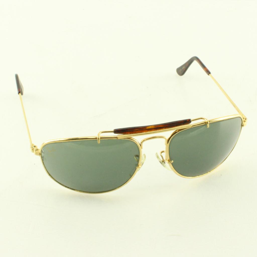 Ray Ban W1079 Explorer 1992 Olympic Games Vintage Zonnebril, Ray-Ban, Zo goed als nieuw, Support@rayban.com, Luxottica Group, 2 Via S. Marco
Milan 20121
Italy