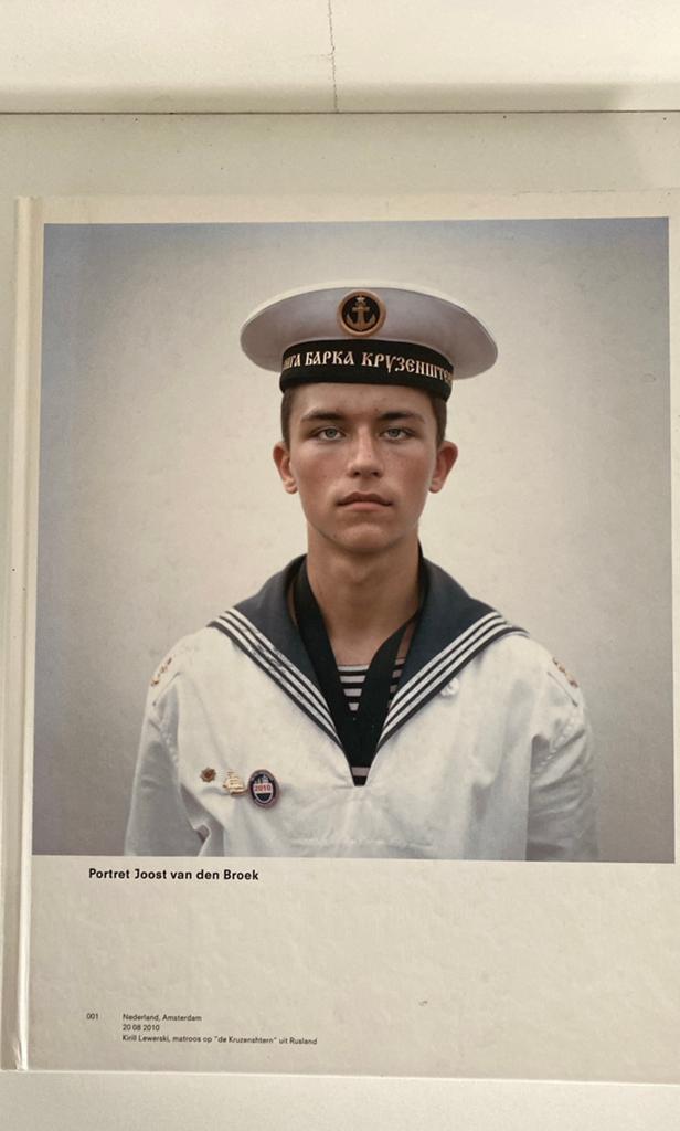 Portret Joost van den Broek, Ophalen of Verzenden, Zo goed als nieuw, Fotografen