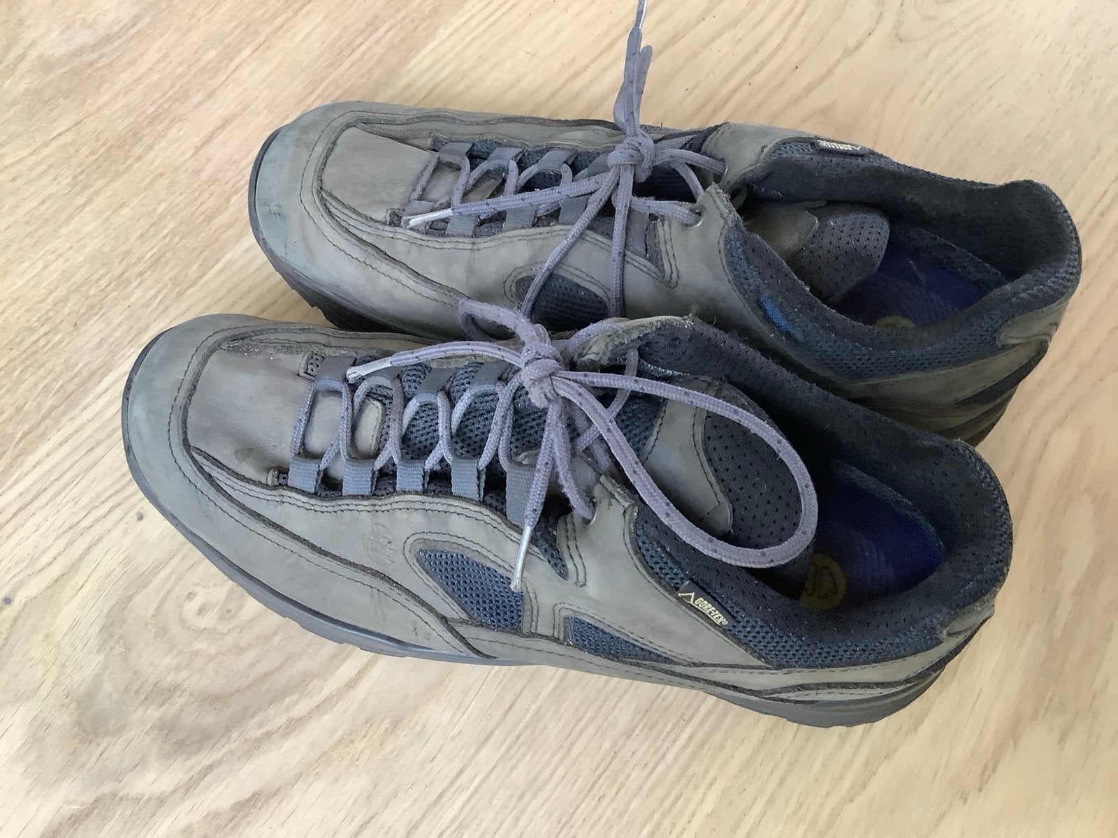 Lage wandelschoenen van Lowa, maat 43, Ophalen of Verzenden, Gedragen, Overige kleuren, Wandelschoenen of Bergschoenen
