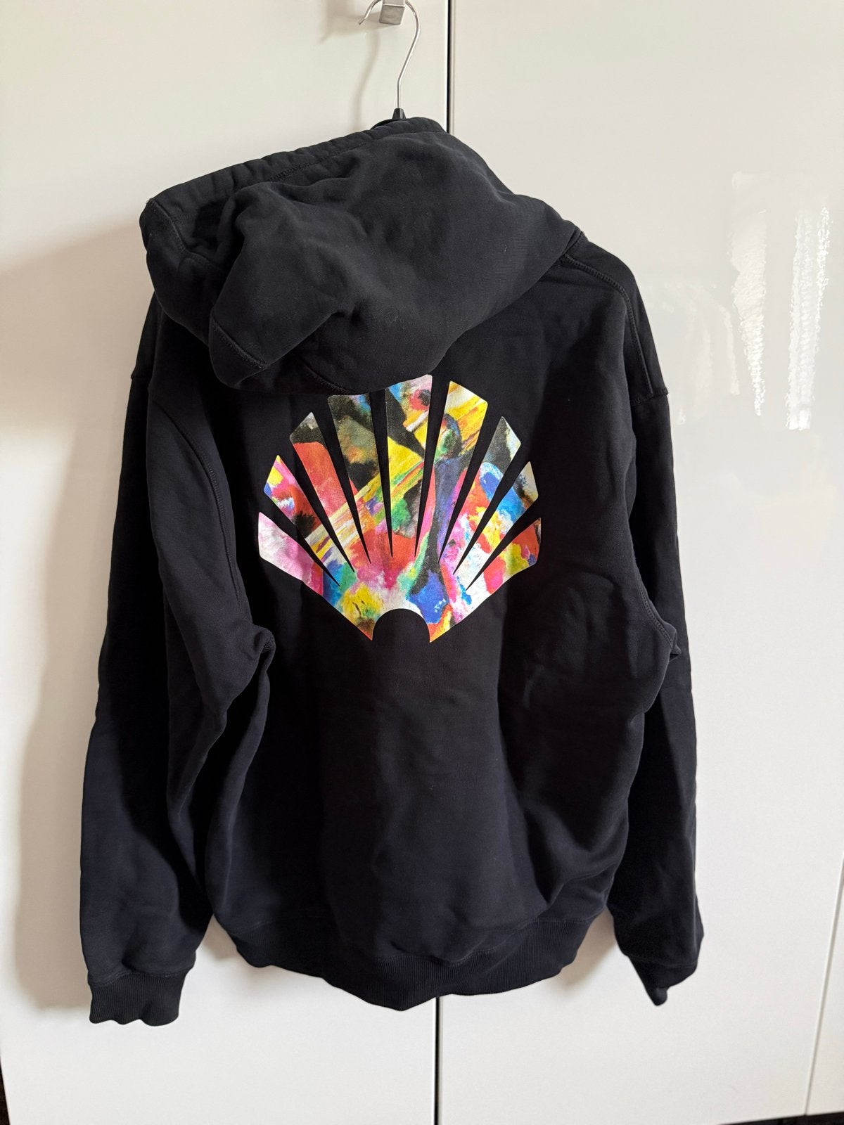 New Amsterdam Surf Association Hoodie Zwart Maat L, Ophalen of Verzenden, Zo goed als nieuw, Maat 52/54 (L), Zwart