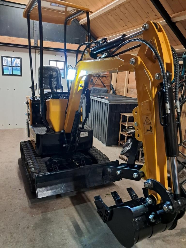 Minikraan minigraver nieuw!, Zakelijke goederen, Machines en Bouw | Kranen en Graafmachines, Ophalen