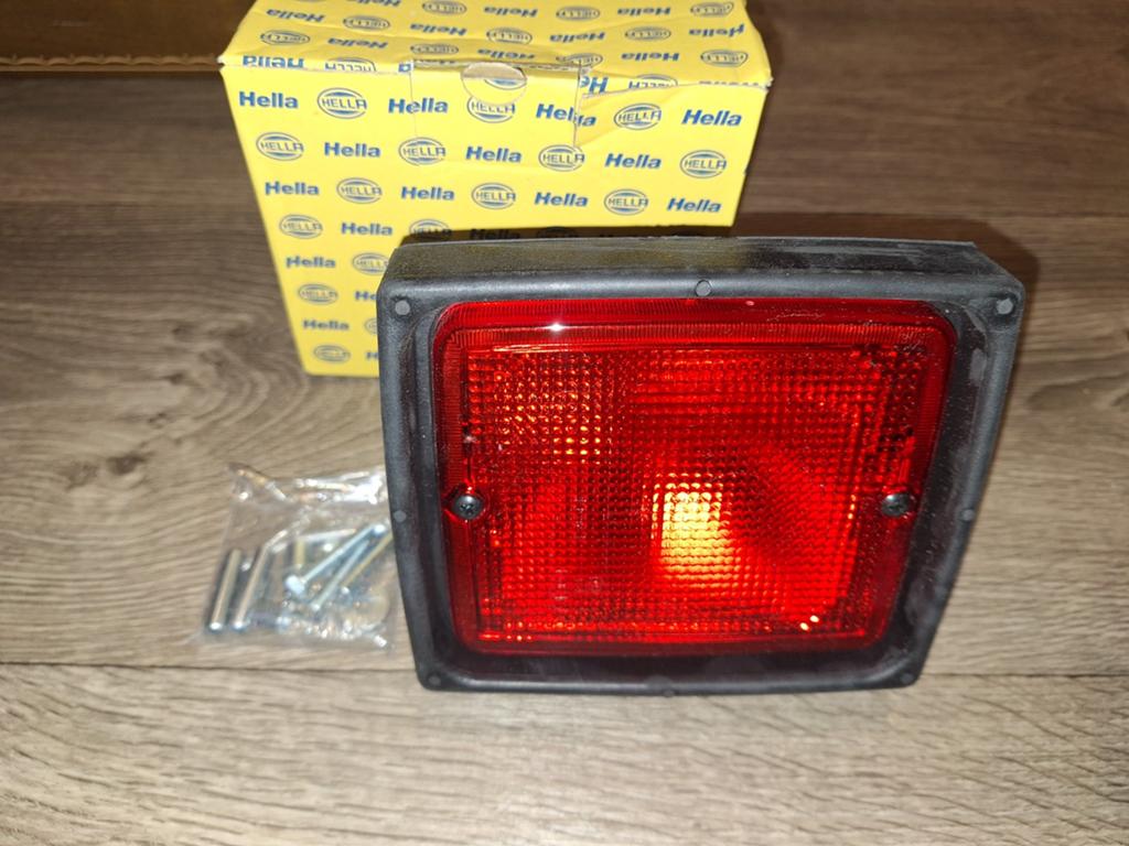 Hella Achterlicht Rood - Nieuw in Doos, Ophalen of Verzenden, Nieuw, Universele onderdelen