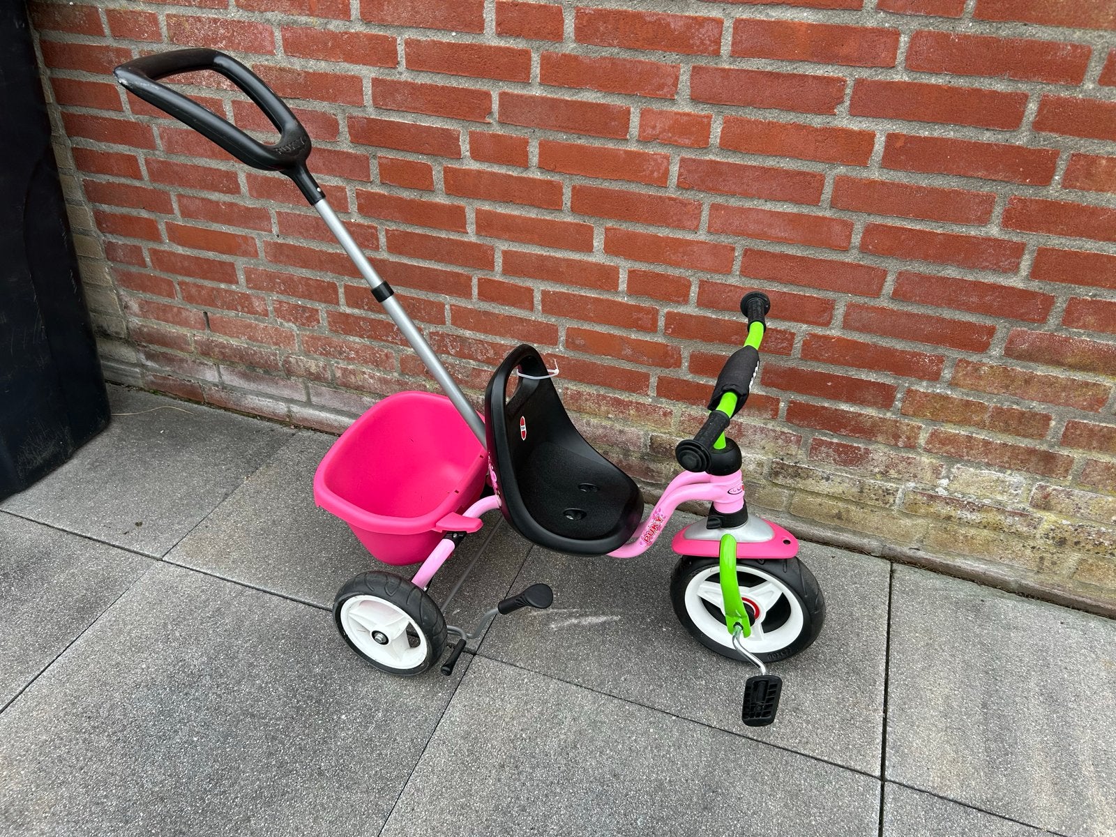 Puky driewieler met duwstang - Roze, Ophalen, Gebruikt, Duwstang