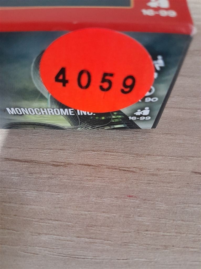 Adventure games - monochrome inc - 999 games - s4059, Verzenden, Zo goed als nieuw