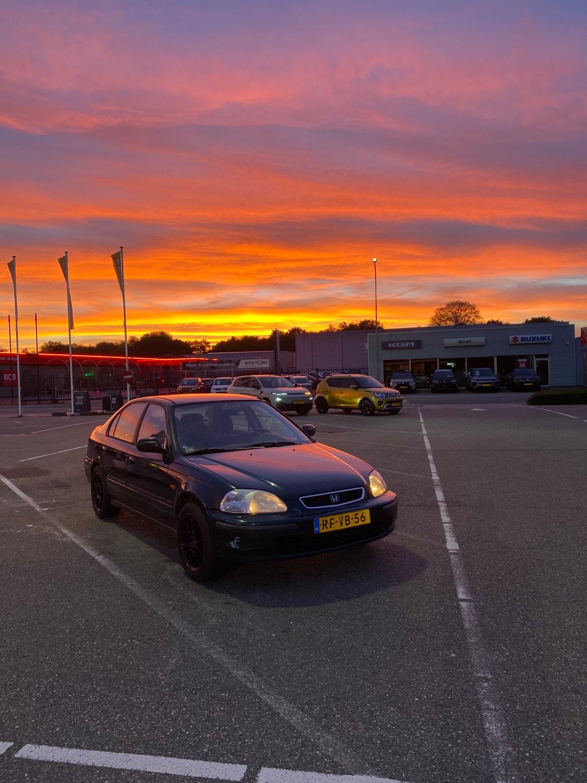 Honda Civic 1.4 I S SDN 1997 Groen, Auto's, Voorwielaandrijving, Stof, 40 €/maand, Elektrische ramen