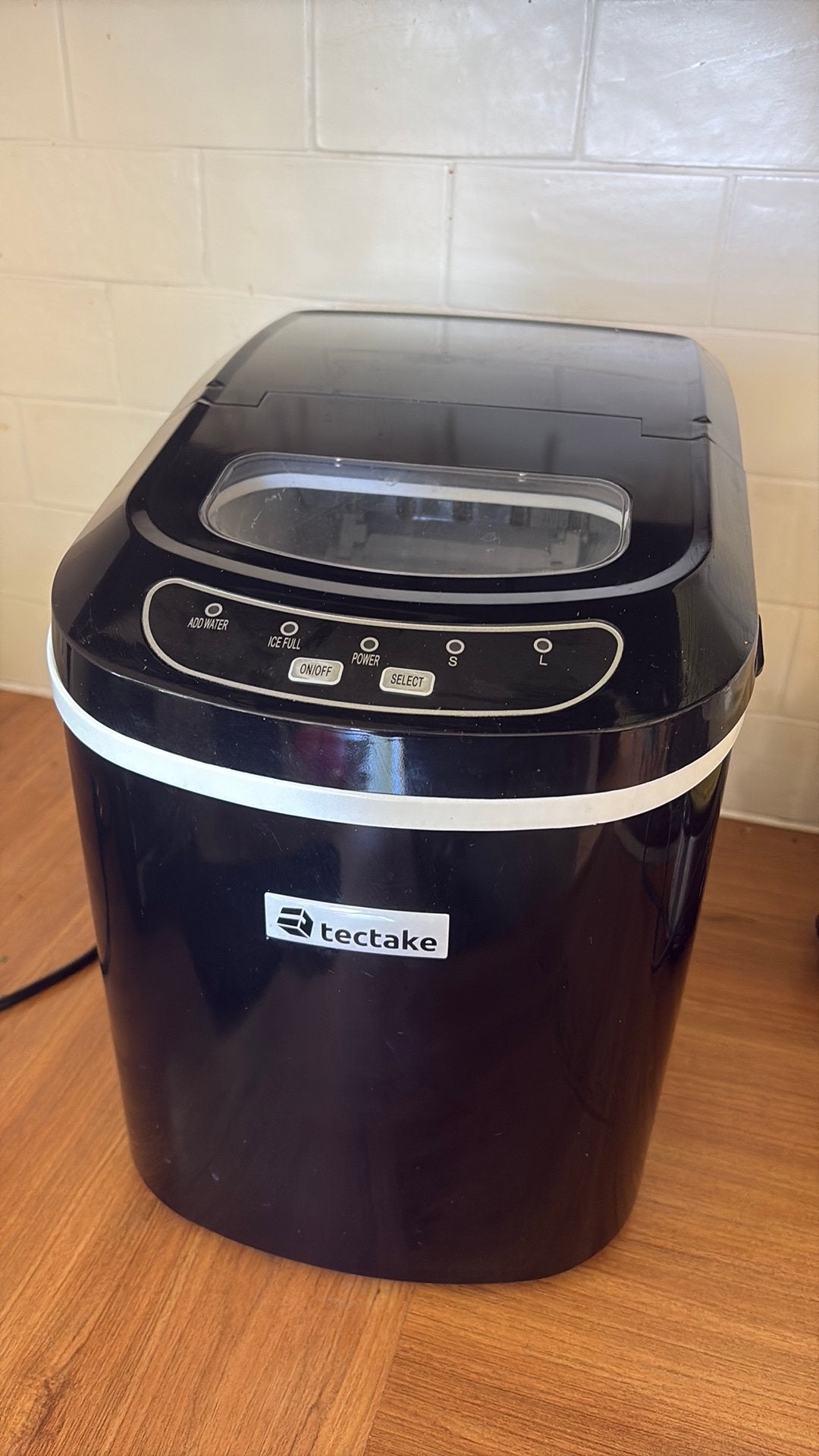 Tectake ijsblokjes machine, Ophalen, Zo goed als nieuw, Zelfvriezend