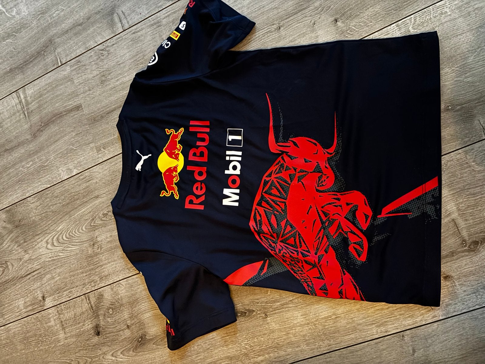 Red Bull Max Verstappen Puma shirtje maat 128 (7-8 jaar), Kinderen en Baby's, Ophalen of Verzenden, Zo goed als nieuw, Jongen