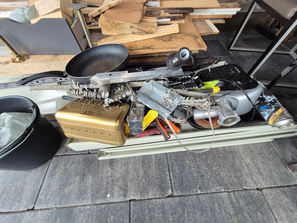 Lem and scrap iron, Witgoed en Apparatuur, Strijkijzers en Strijkplanken, Ophalen, Zo goed als nieuw