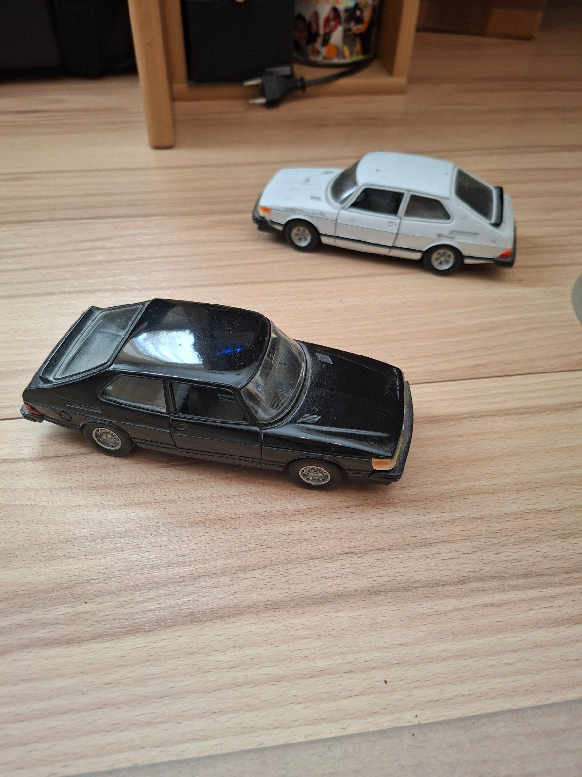 Burago Saab 900 Turbo modelauto - Zwart, Ophalen of Verzenden, Gebruikt