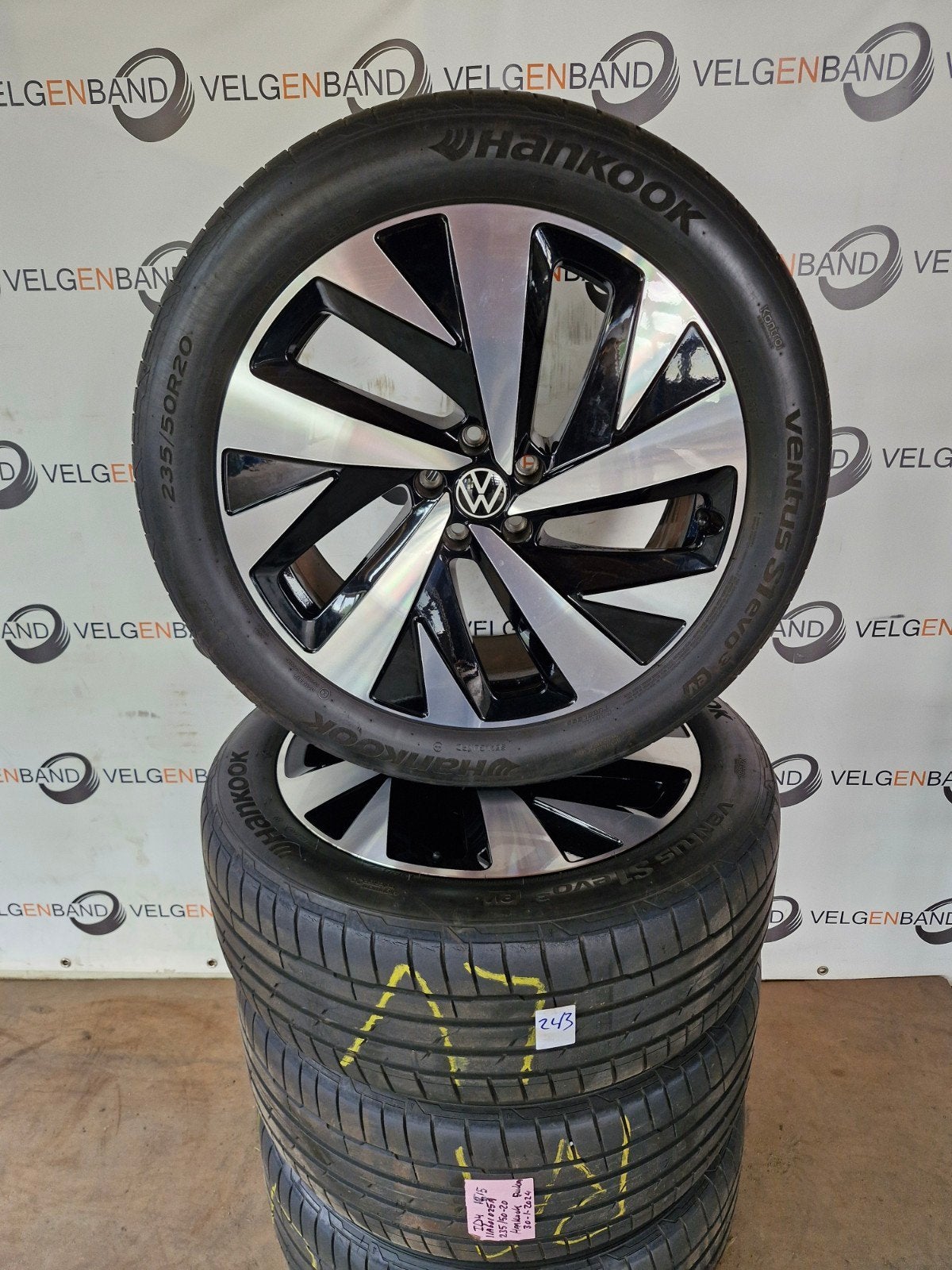 Zomerset VW ID4 ID5 Q4 235 50 255 45 20 5x112 57,1 zomerband, Auto-onderdelen, Banden en Velgen, Gebruikt, 255 mm, ., Banden en Velgen