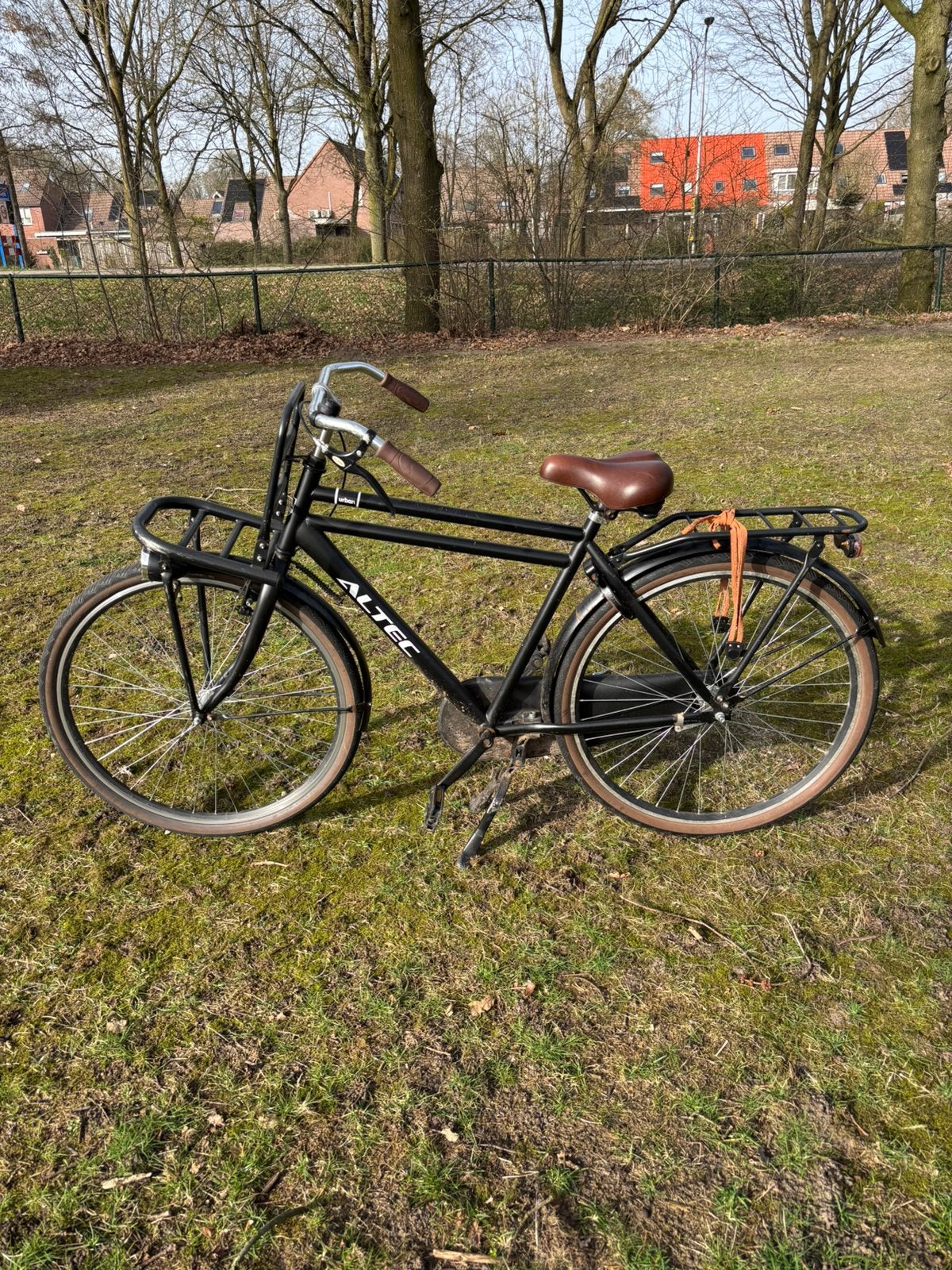 Altec fiets redelijk goede staat, Ophalen, Gebruikt, Terugtraprem, Overige merken