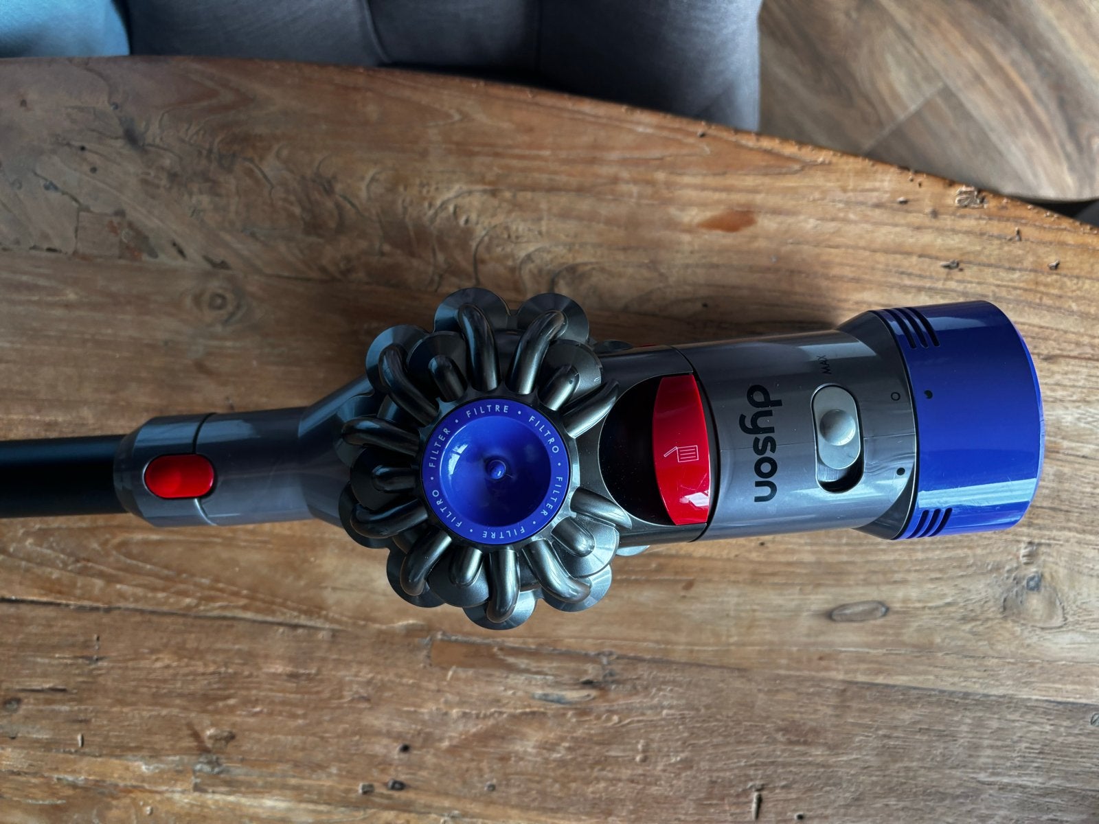 Dyson V8 Steelstofzuiger met diverse accessoires, Witgoed en Apparatuur, Stofzuigers, Gebruikt, Draadloos, Ophalen of Verzenden