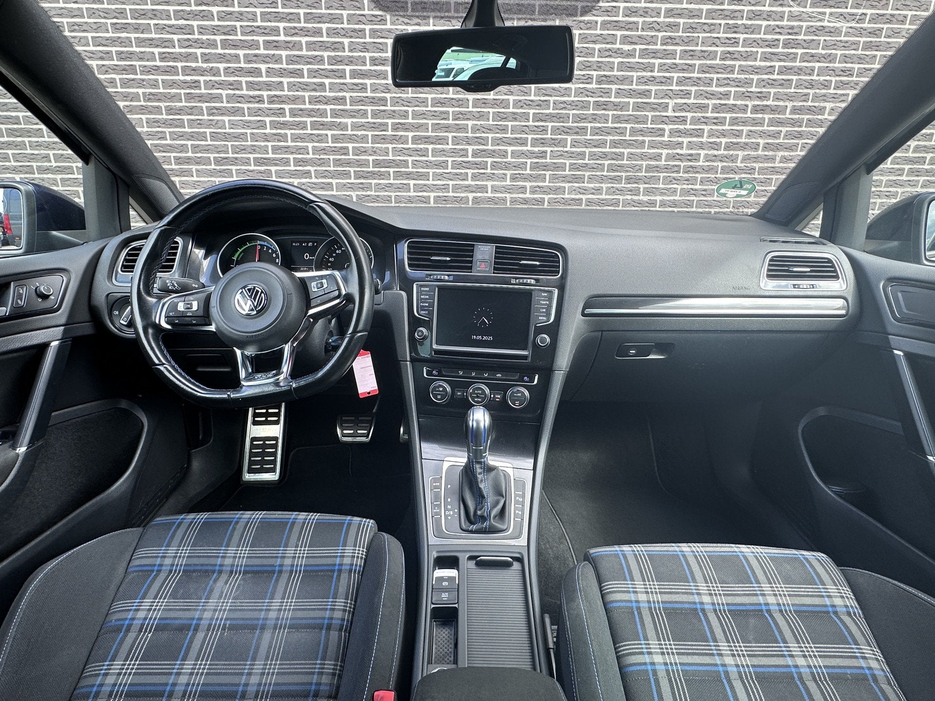 Volkswagen Golf 1.4 TSI GTE | Camera | Navigatie | Climate C, Auto's, Stof, Gebruikt, Euro 6, 4 cilinders