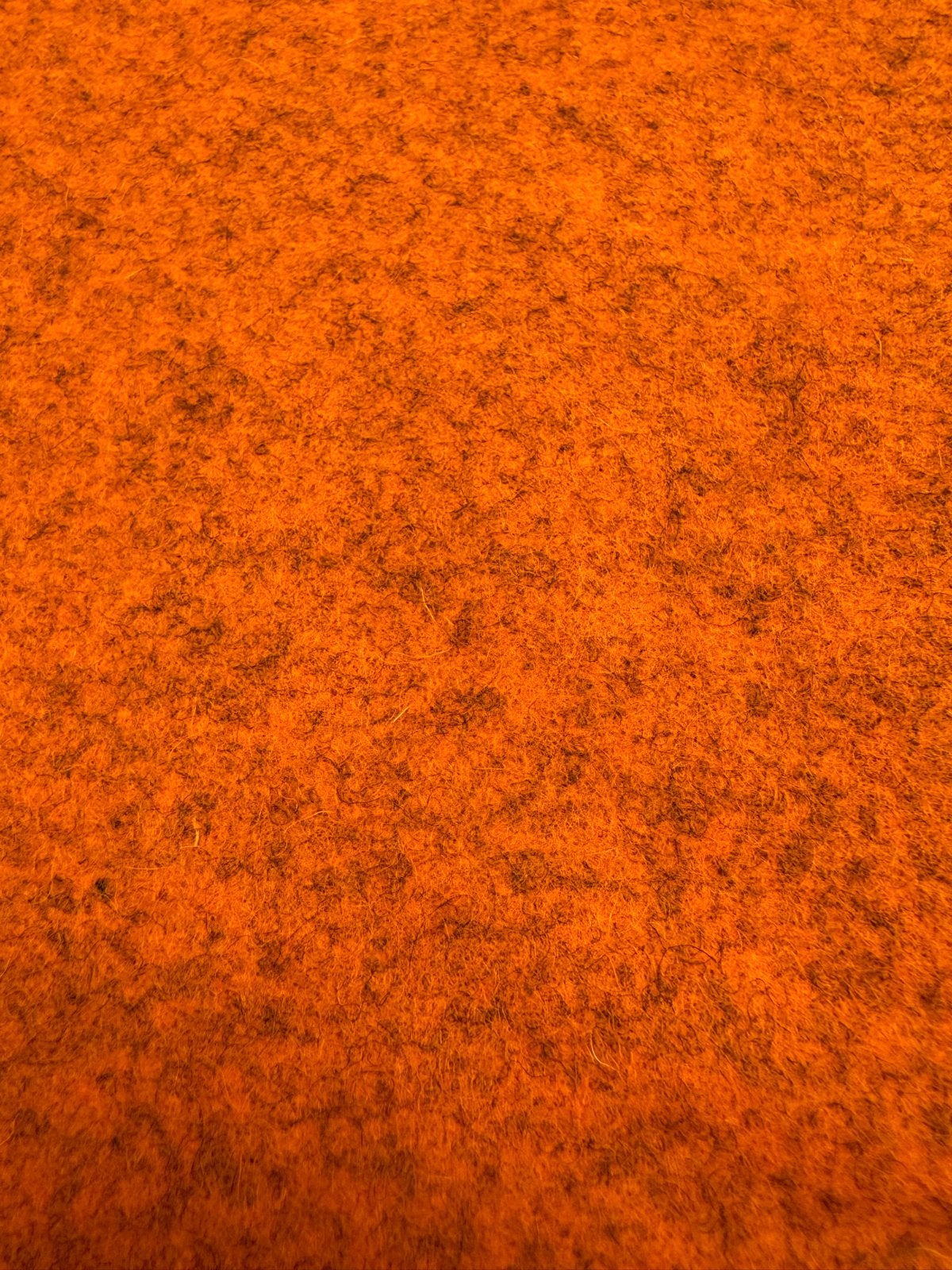 Kvadrat Divina Melange stof - Oranje (60 x 155 cm), Hobby en Vrije tijd, Stoffen en Lappen, Wol, Oranje, Ophalen of Verzenden
