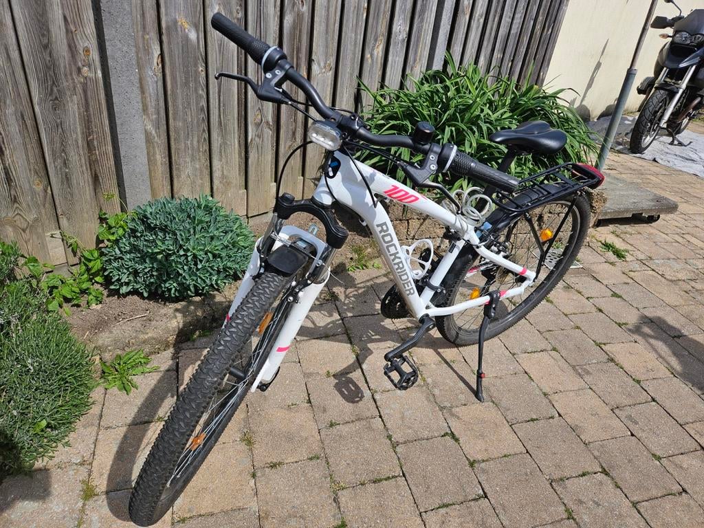 Rockrider ST 100 Mountainbike - Wit/Roze, Fietsen en Brommers, Fietsen | Mountainbikes en ATB, Ophalen