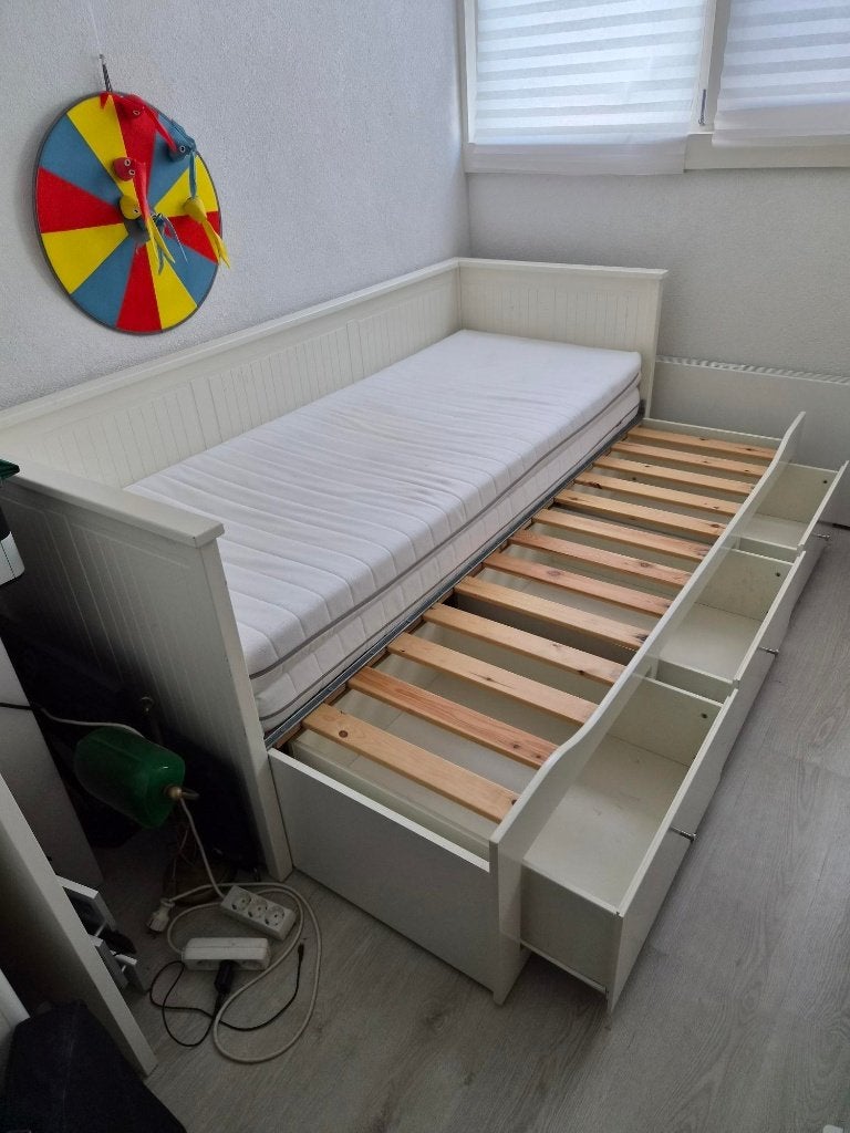 IKEA Hemnes bedbank met 3 lades en 2 matrassen, Ophalen, Modern, Scandinavisch, Wit, Tweepersoons