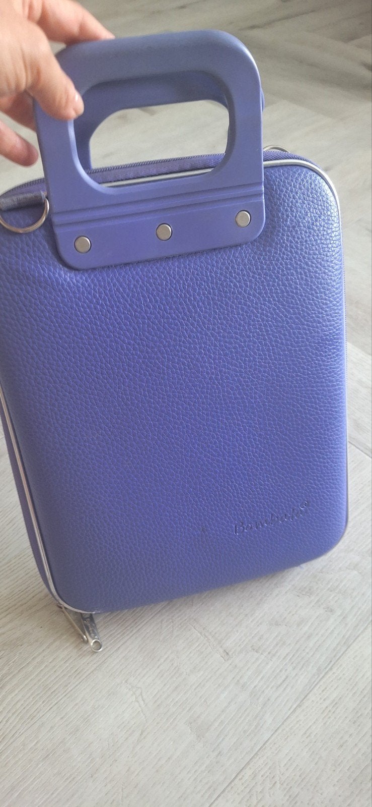 Bombata tablet tas paars, Ophalen, Gebruikt