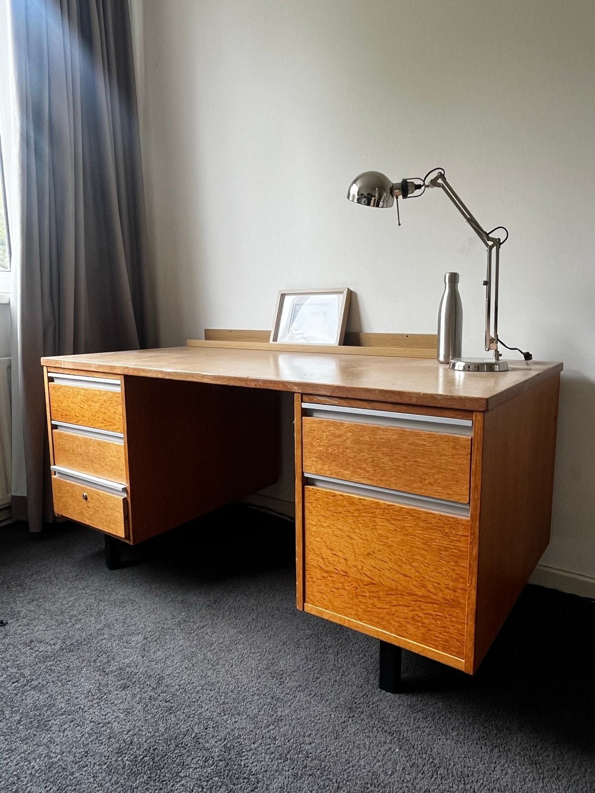Vintage Philips bureau met lades - 150x75x73 cm, Gebruikt, Met lades, Vintage, Ophalen of Verzenden
