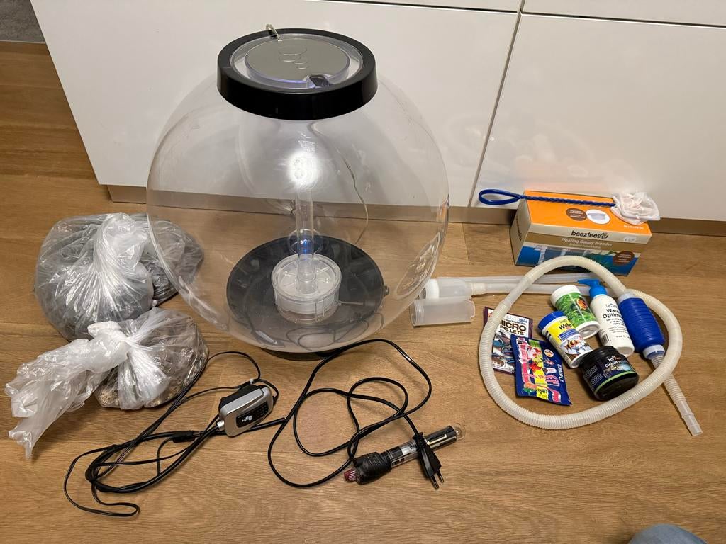 Complete vissen aquarium van Biorb 30 L bol groot, Dieren en Toebehoren, Vissen | Aquaria en Toebehoren, Ophalen of Verzenden