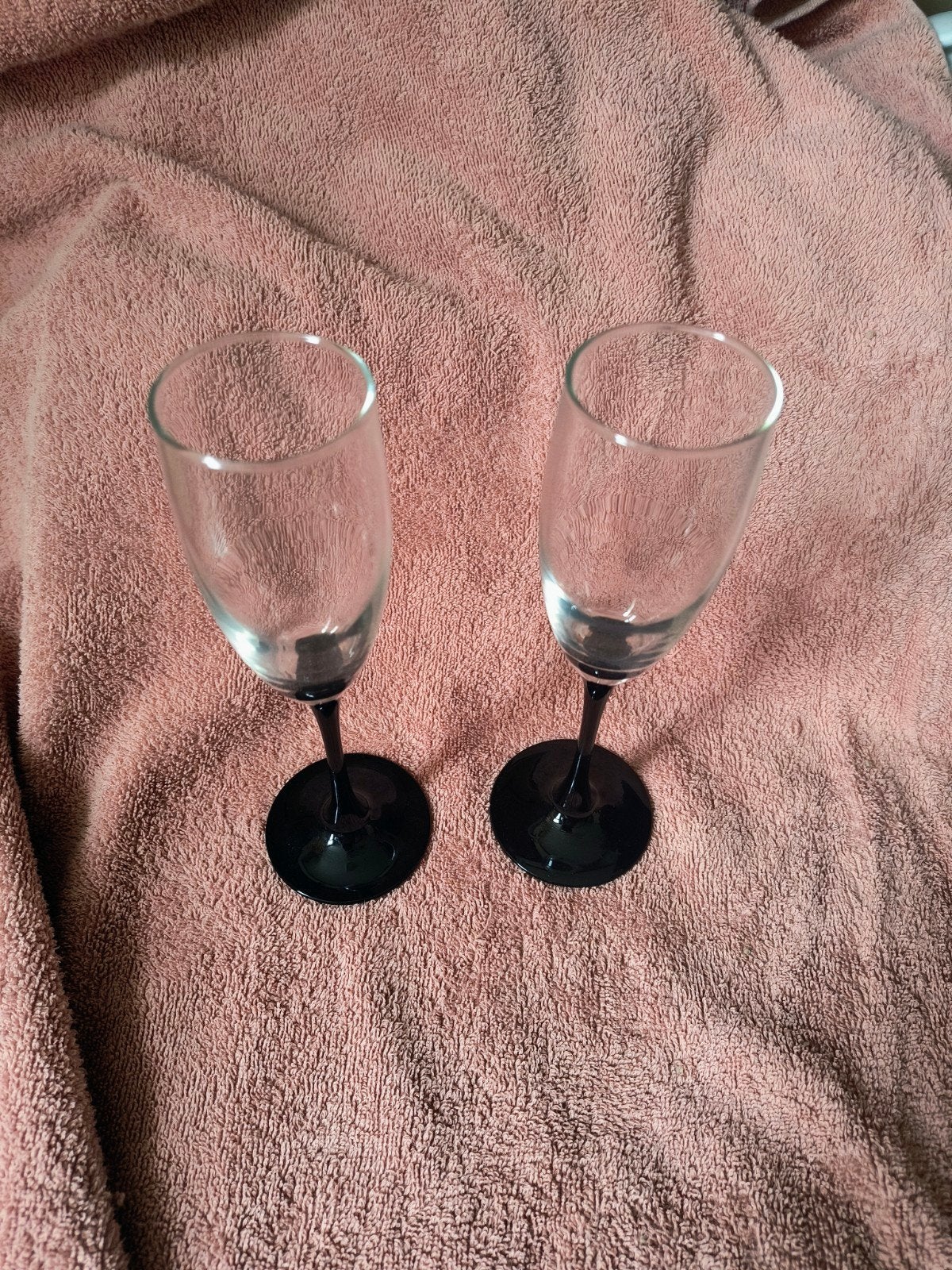 luminarc champagneglazen zwarte voet, Huis en Inrichting, Keuken | Servies, Glas of Glazen, Ophalen of Verzenden, Modern, Glas