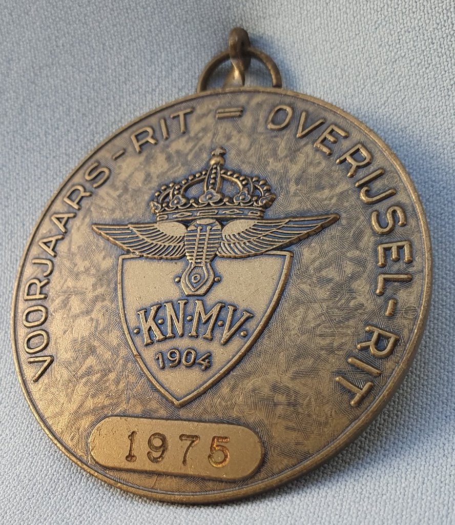 K.N.M.V. Voorjaarsrit Overijssel-Rit 1975 Medaille, Verzenden, Zo goed als nieuw, Motoren