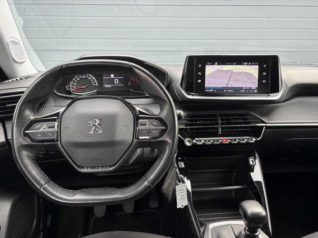 Peugeot 2008 1.2 PureTech Active 1e Eigenaar,360°Camera,Car, Auto's, Stof, Gebruikt, Euro 6, 1199 cc