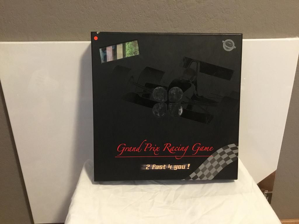 Grand Prix Racing Game - Spannend Race Bordspel, Drie of vier spelers, Ophalen of Verzenden, Zo goed als nieuw