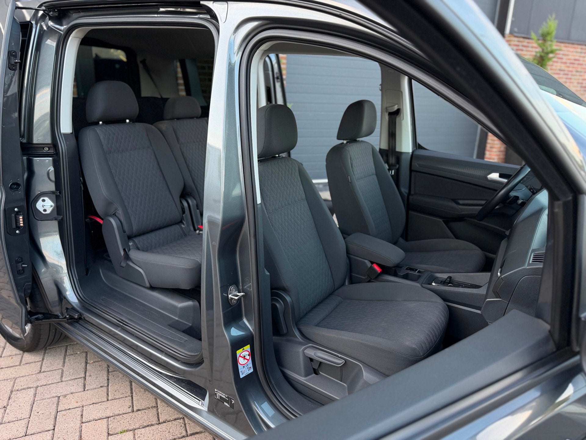 Volkswagen Caddy 1.5 TSI Maxi Automaat 7p 7persoons Airco Na, Stof, 4 cilinders, 7 stoelen, Bedrijf