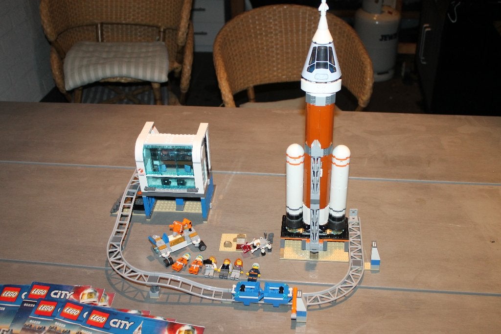 lego city Lanceerbasis raket 60228, Kinderen en Baby's, Speelgoed | Duplo en Lego, Ophalen, Compleet, City, Lego