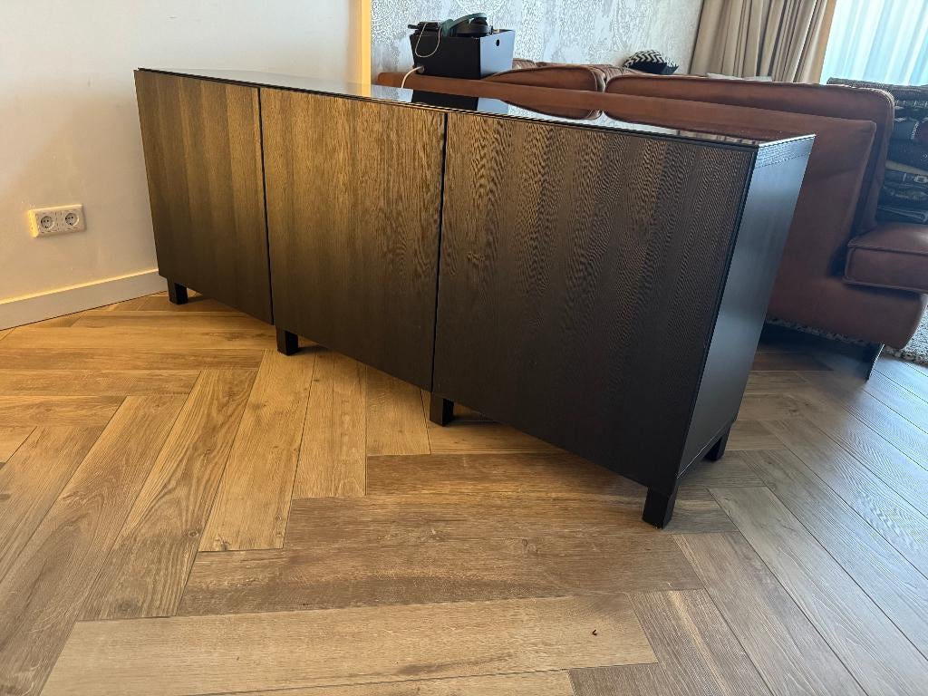 Kastcombinatie BESTÅ zwart 180x42x64 cm met bovenblad glas, Ophalen, Glas, 150 tot 200 cm, Zo goed als nieuw