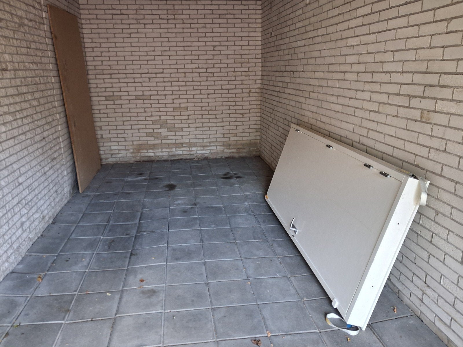 Garagebox te koop in rustige omgeving, Utrecht, Tuin en Terras, Bergingen en Tuinkasten, Ophalen