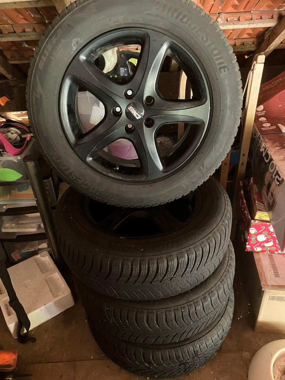 Velgen met Continental winterbanden 215/65 R17 VW Tiguan, Auto-onderdelen, Ophalen, Banden en Velgen, 17 inch, Winterbanden
