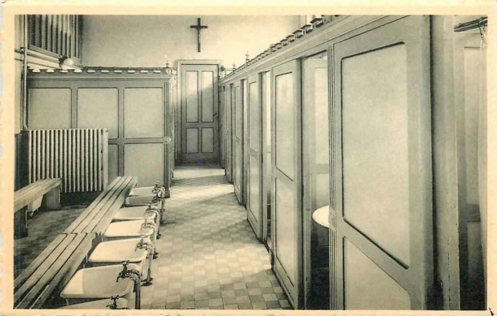 381-389-043 Ravels Openluchtschool voor zwakke meisjes, Verzenden, Voor 1920, Overig Europa