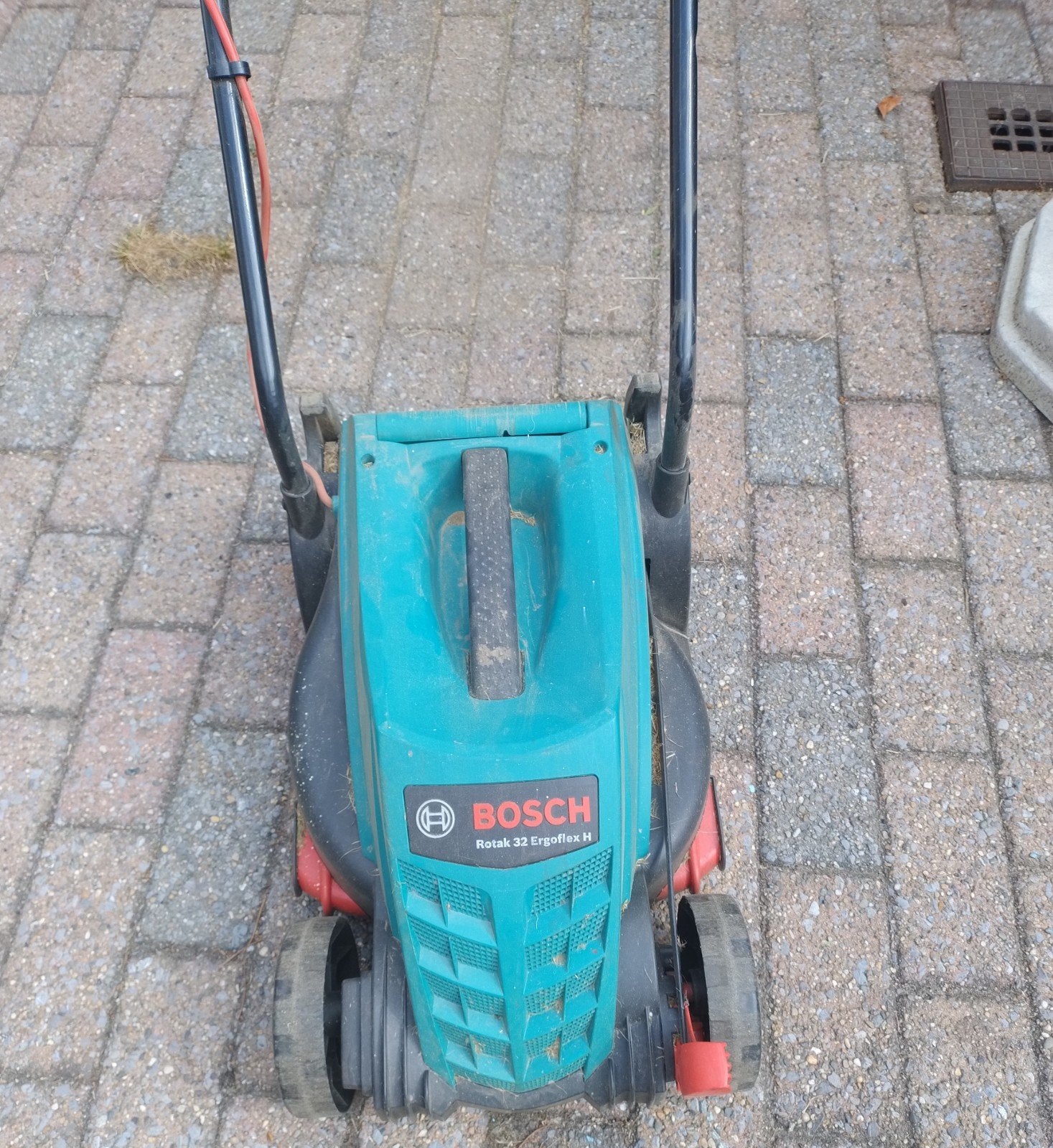 Bosch Rotak 32 ErgoFlex H elektrische grasmaaier, Tuin en Terras, Ophalen, Cirkelmaaier, Gebruikt, Elektrische grasmaaier
