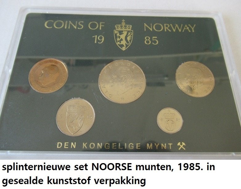 nieuw in ongeopende cassette, NOORSE  jaarset kronen 1985, Ophalen of Verzenden, Overige landen, Setje