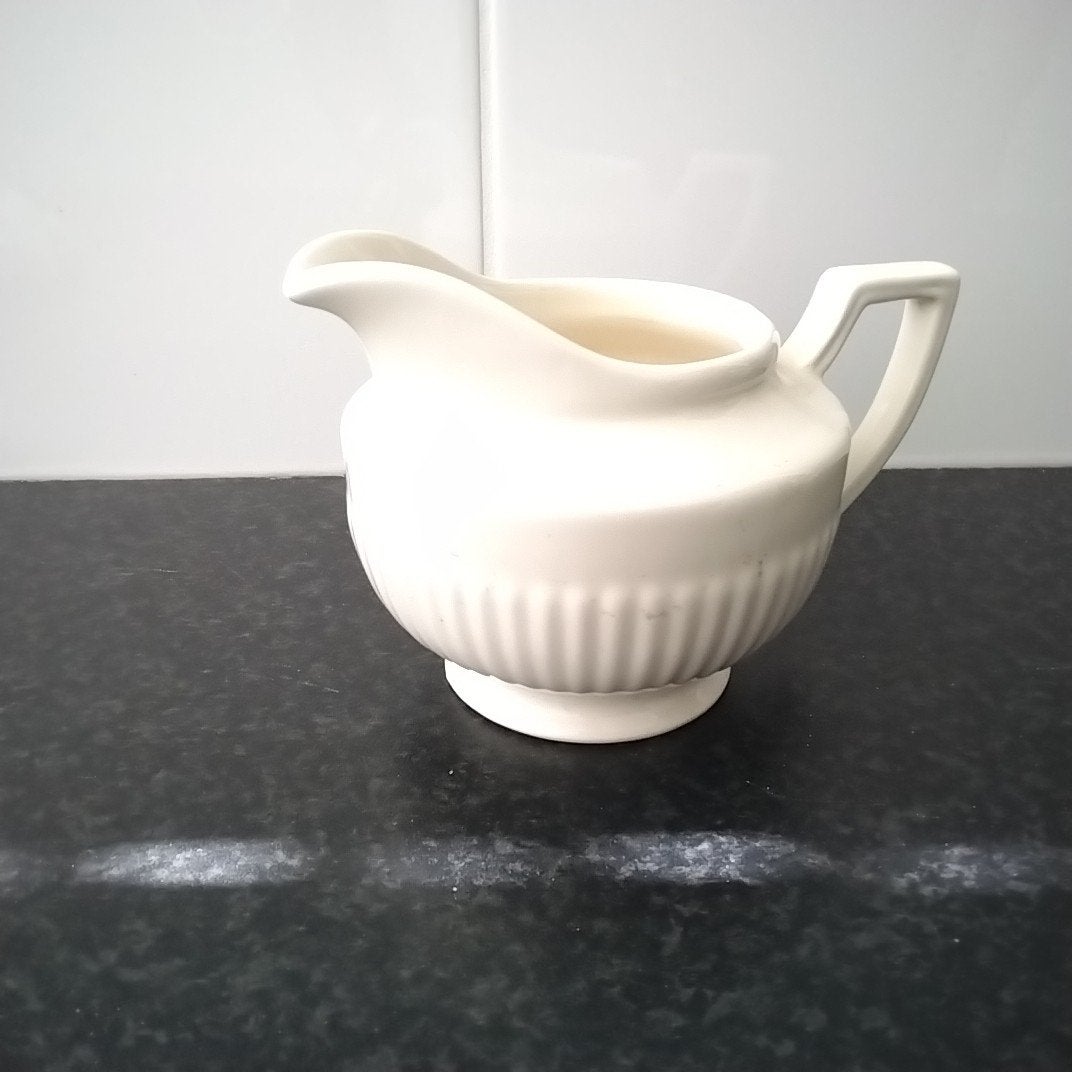 Royal Creamware Empire Melkkannetje -, Ophalen of Verzenden, Porselein, Overige stijlen, Overige typen