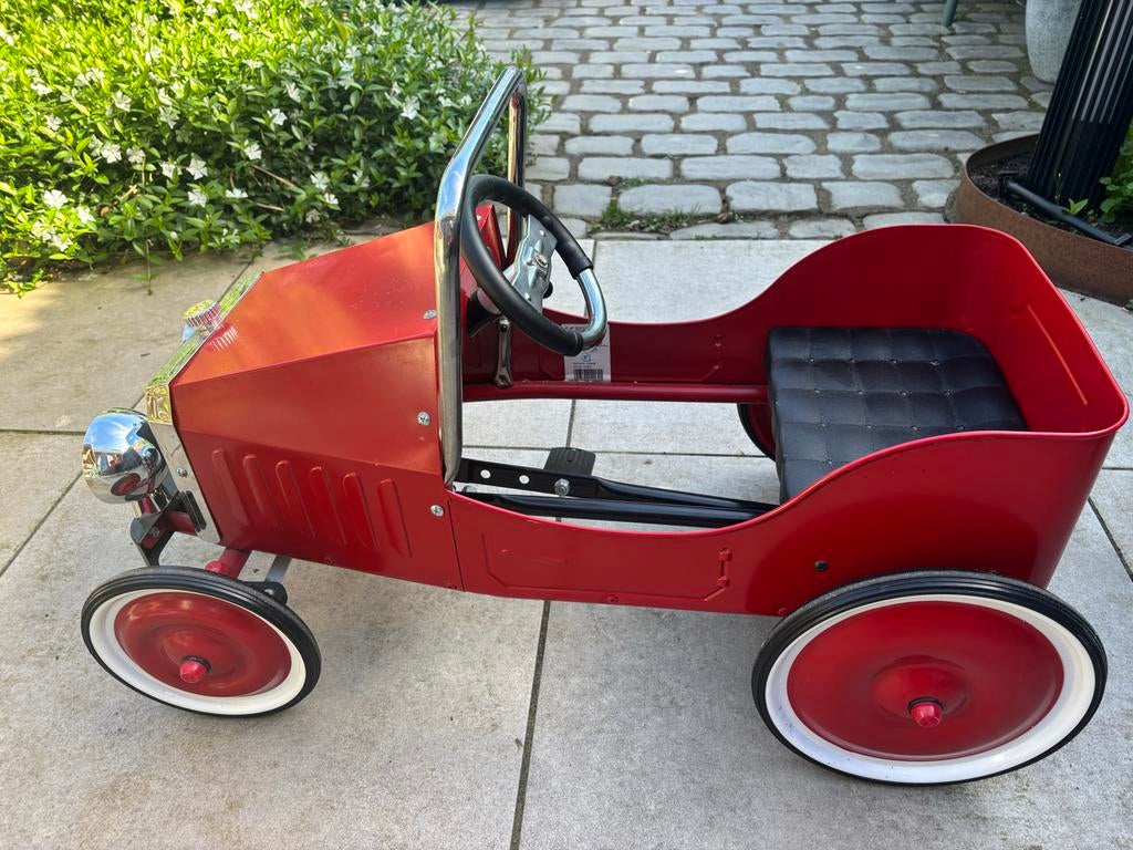 Rode retro trapauto voor kinderen, Ophalen, Zo goed als nieuw, Trapvoertuig