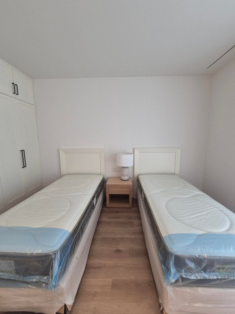 2 boxspringmatrassen en bedbodems 90x200 nieuw in verpakking, Ophalen, 90 cm, Eenpersoons, Nieuw