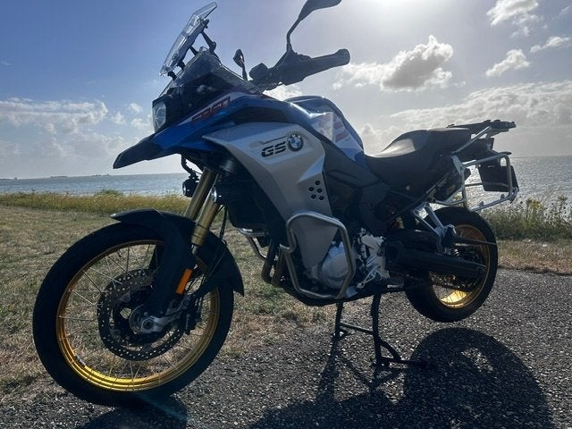 Te Koop BMW F850 GS Rally  KM16000, 2 cilinders, Occasion, Motorrijbewijs A, Particulier