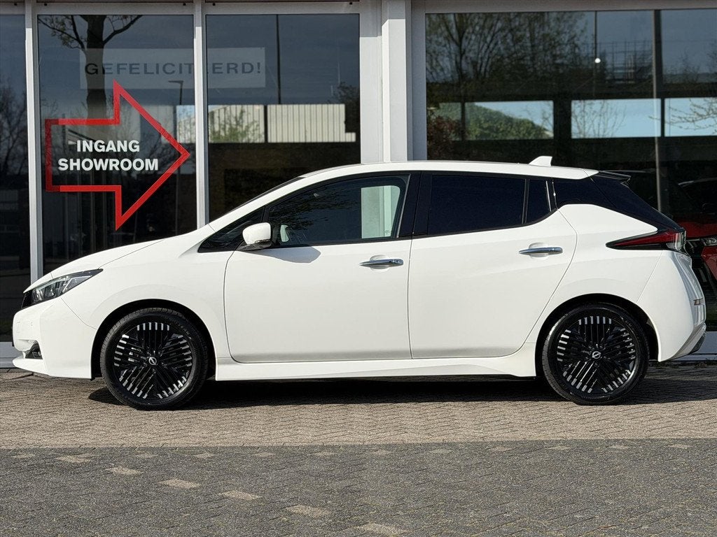 NISSAN Leaf Electric 39kWh Tekna | Leder | Navigatie | Apple, 12 maanden, Gebruikt, Zwart, Elektrisch