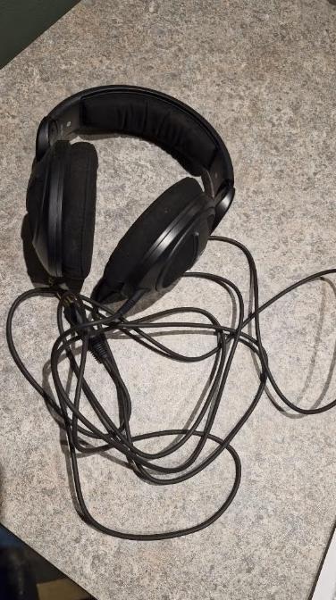 Koptelefoon Sennheiser HD 569, Audio, Tv en Foto, Koptelefoons, Ophalen of Verzenden, Gebruikt, Over oor (circumaural), Sennheiser