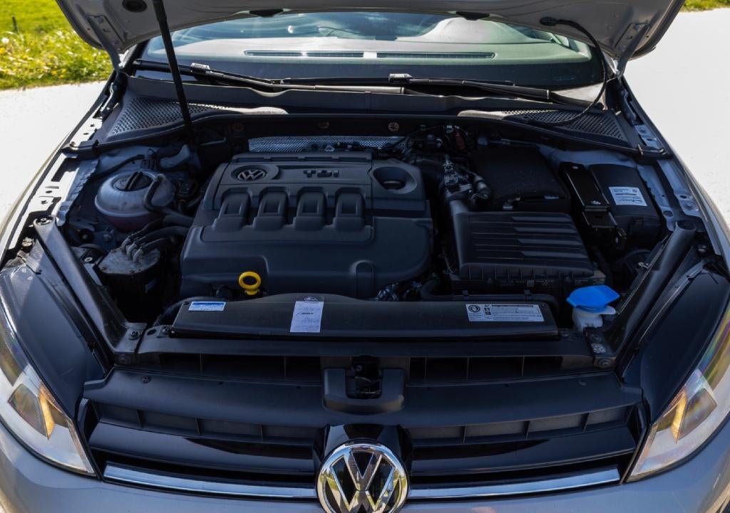 VW Golf 1.6TDI BlueMotion Comfortline Nw dist, Trekh, Euro 6, Auto's, Voorwielaandrijving, Stof, 4 cilinders, Stationwagon