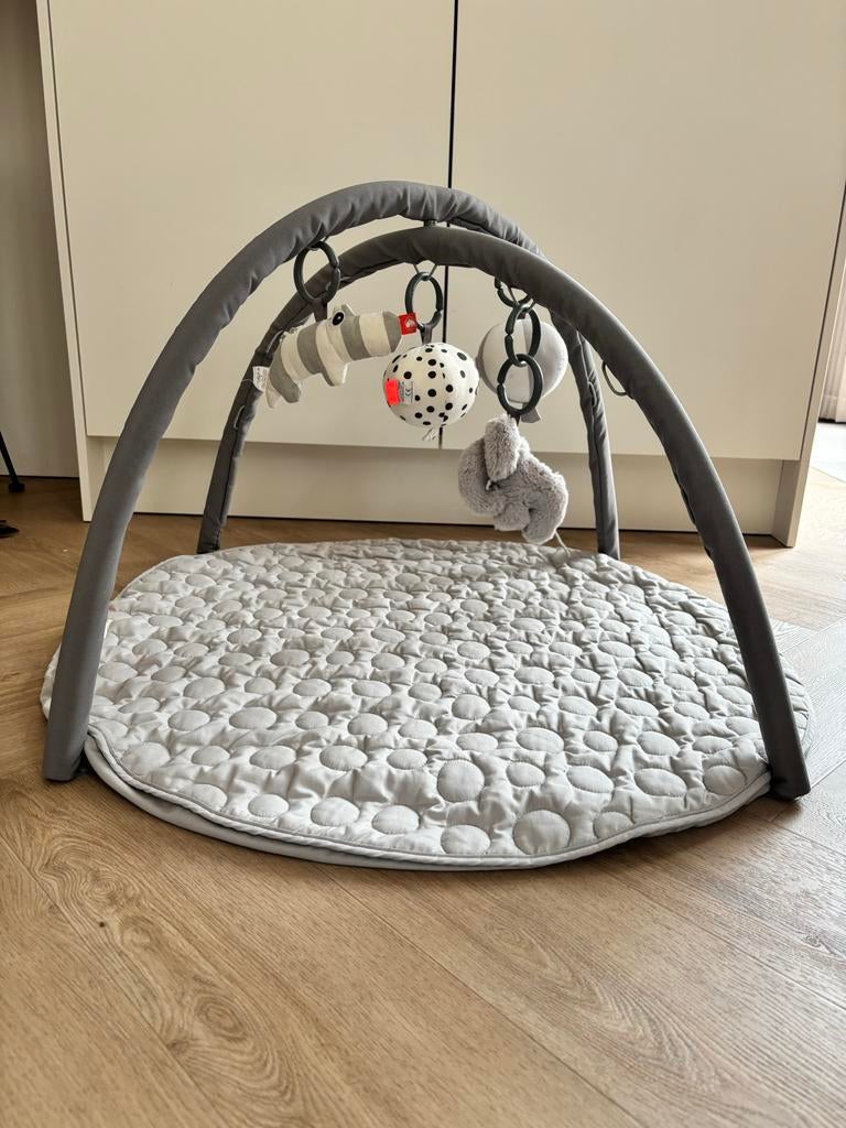 Done by Deer activiteiten speelmat met babygym, Kinderen en Baby's, Speelgoed | Babyspeelgoed, Ophalen of Verzenden, Gebruikt