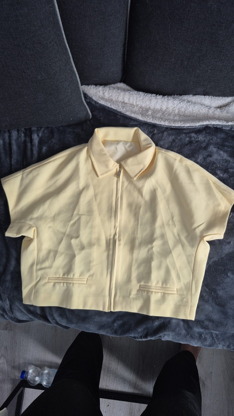 Botergeel cropped jasje maat L, Kleding | Dames, Ophalen, Gedragen, Maat 42/44 (L), Geel