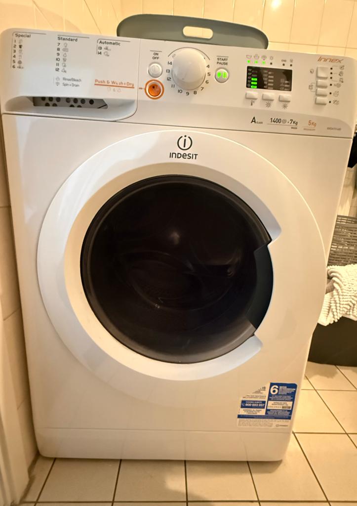 Indesit Innex was/droog combi 7kg 1400 toeren A-klasse, Witgoed en Apparatuur, Wasmachines, Ophalen, Gebruikt, 85 tot 90 cm, 1200 tot 1600 toeren