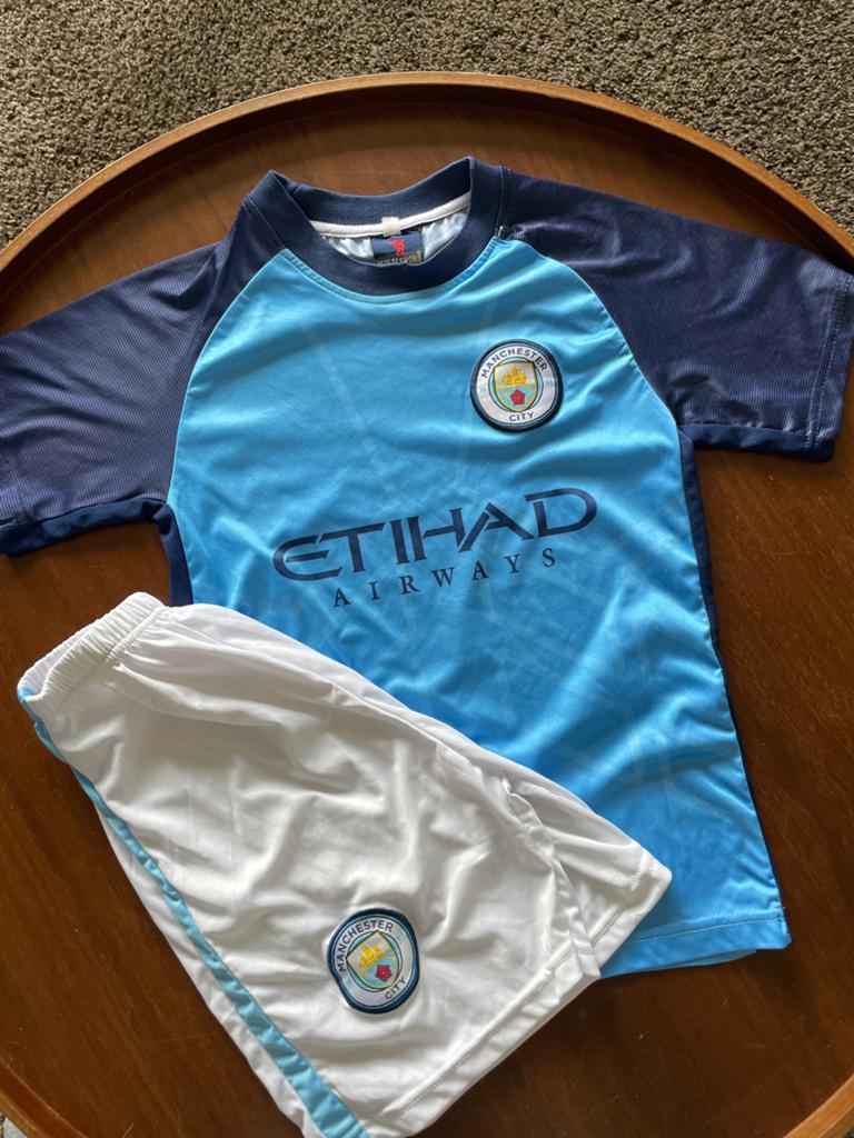 Manchester City tenue Kun Agüero 10 - Maat 128/134, Maat XS of kleiner, Ophalen of Verzenden, Zo goed als nieuw, Shirt