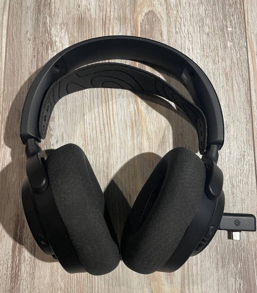 Like New - Steelseries Arctis Nova 7 Gen 2, Computers en Software, Ophalen of Verzenden, Draadloos, Over-ear, Gaming headset