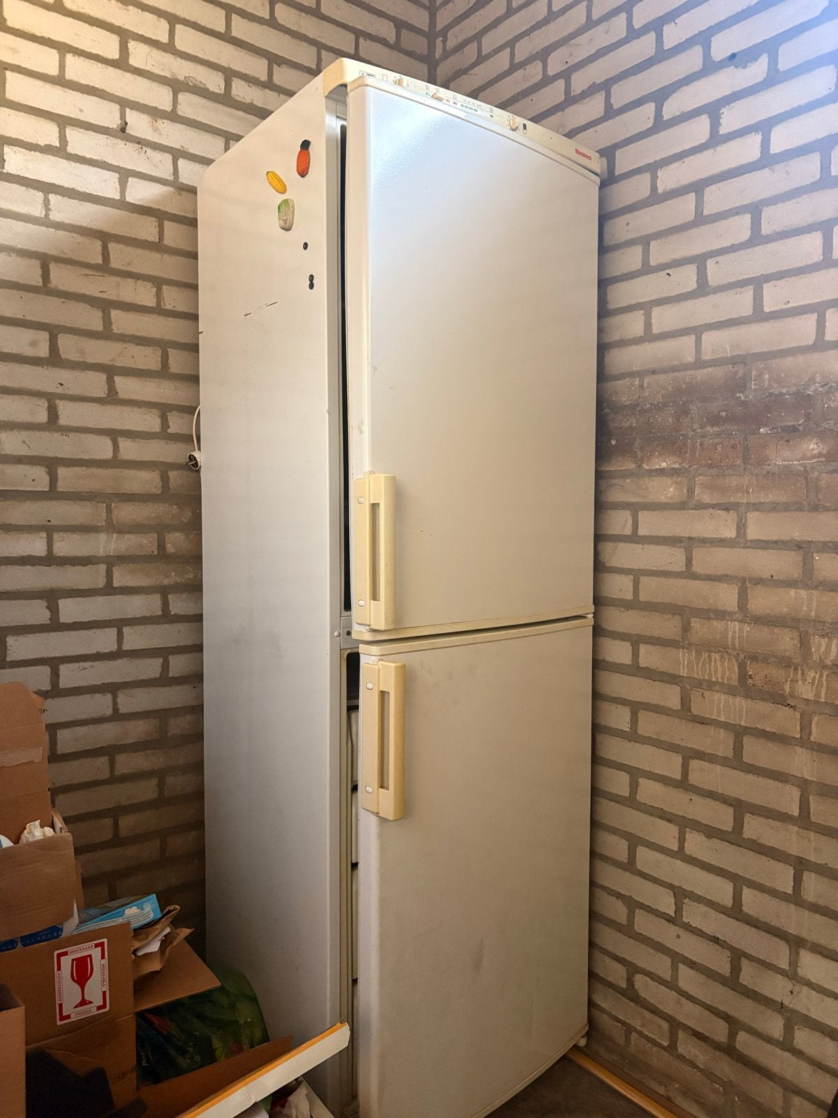 Gratis lange koelkast met vriesvak op te halen, Witgoed en Apparatuur, Ophalen, Gebruikt, 200 liter of meer, 60 cm of meer